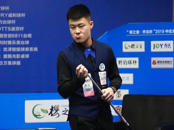 际大赛中崭 际大赛中崭