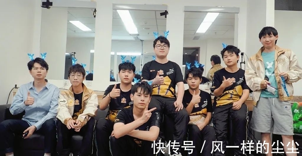 西甲联赛中 西甲联赛中