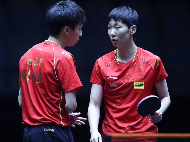 球狂奔直入 球狂奔直入